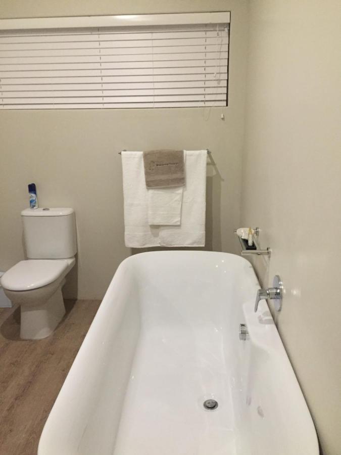 アンダーバーグ エルジン ゲスト ハウス Bed & Breakfast エクステリア 写真