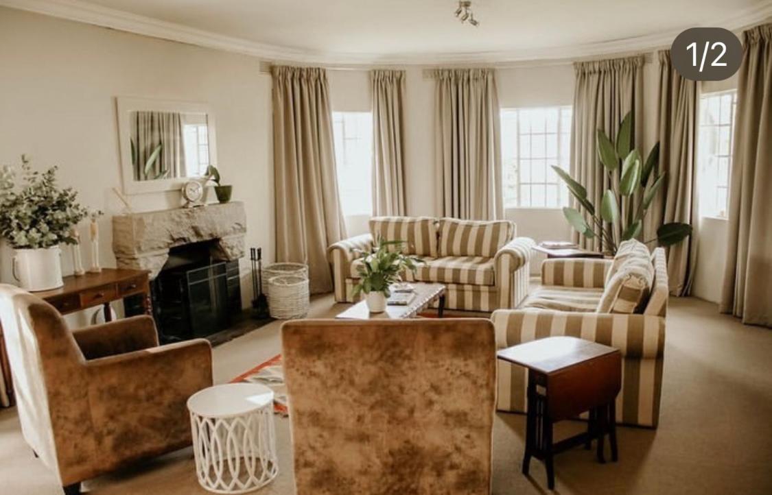 アンダーバーグ エルジン ゲスト ハウス Bed & Breakfast エクステリア 写真